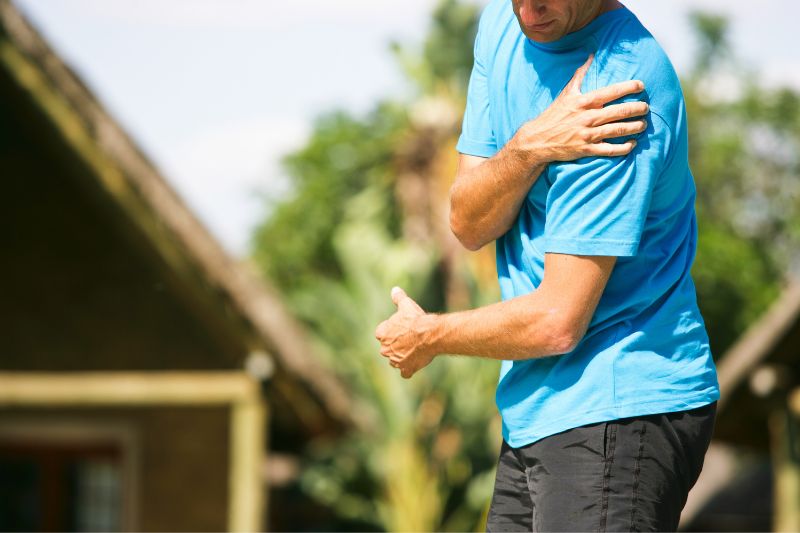 image portraying shoulder pain